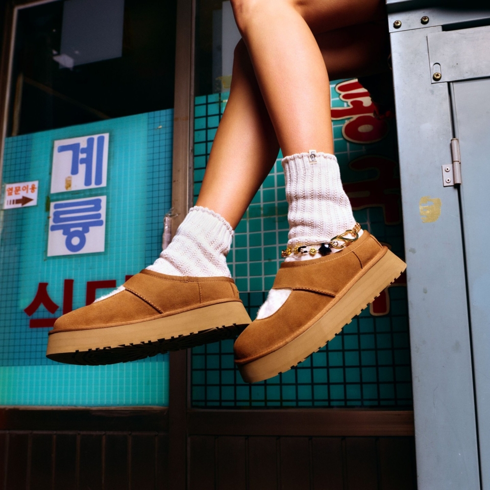 UGG 新款 Bea Mary Jane