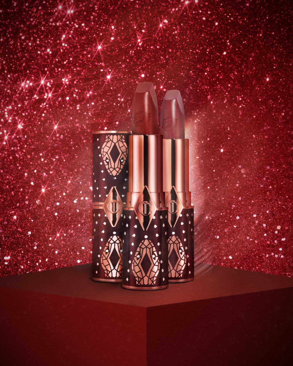 Charlotte Tilbury 新春限定MATTE REVOLUTION 摩登霧感唇膏 #KISS OF FORTUNE 幸運之吻 + K.I.S.S.I.N.G 輕吻唇膏 #KISS OF MYSTERY 魅惑之吻
