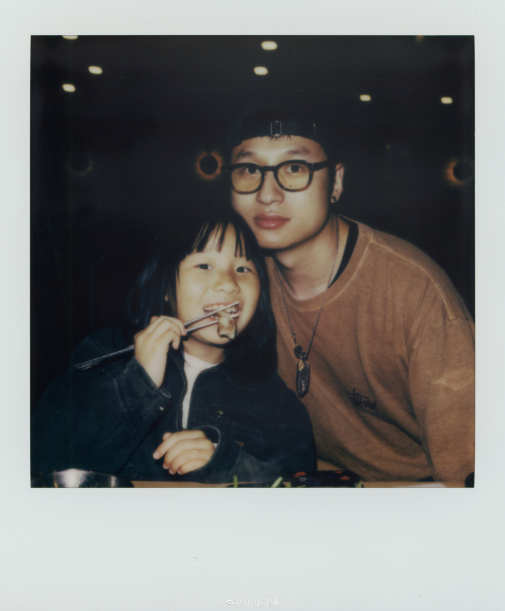 爸爸就愛用相機記錄女兒的成長軌跡