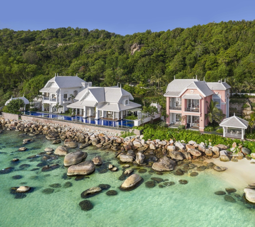 Lamarck House 佔地 1,300 平方公尺,位於富國島壯麗的日出海岸