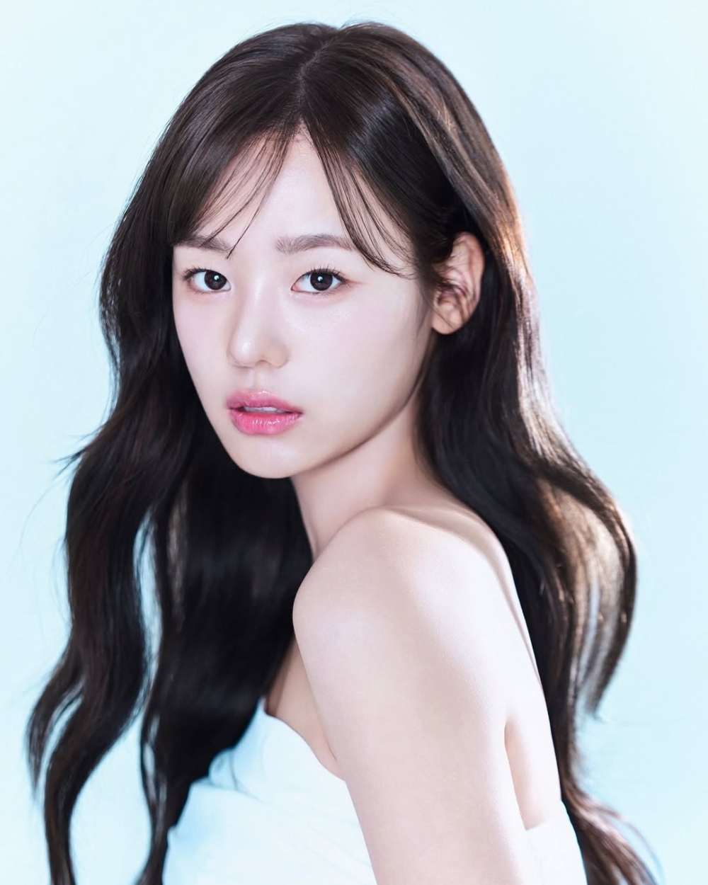 今年24歲的金敏雪曾是韓國職棒LG Twins的啦啦隊員