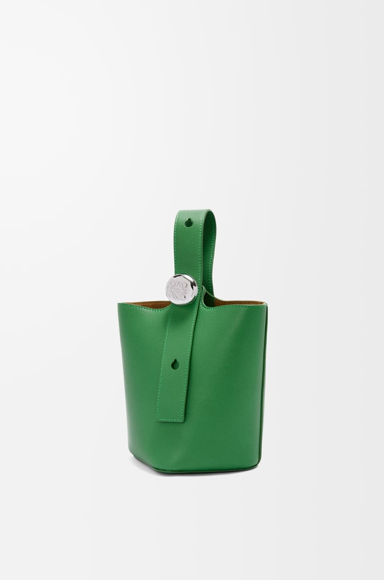 LOEWE迷你柔軟粒面小牛皮Pebble水桶包