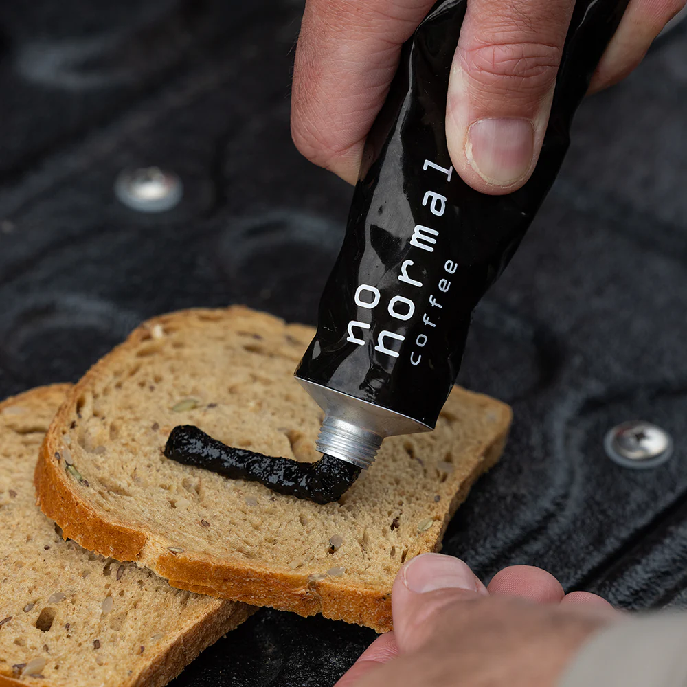 直接塗抹在香蕉或麵包上吃。