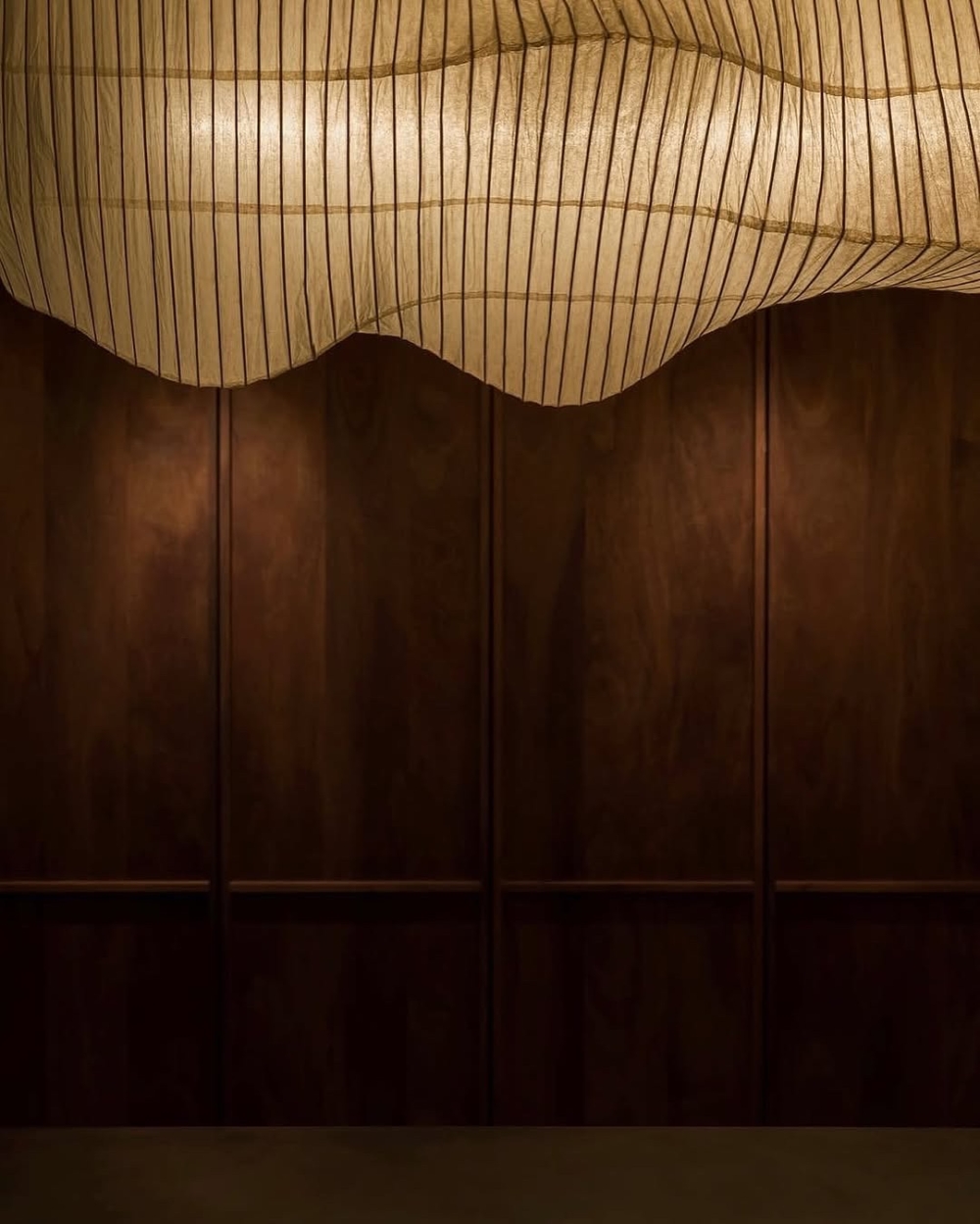 透過Sushi Park精緻的日本料理呈現Saint Laurent獨特美學與品味