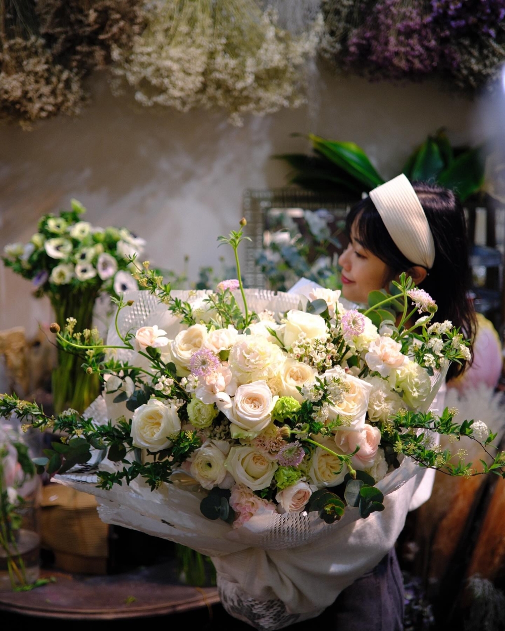 kew garden flowers花束設計典雅精緻，色調溫柔而和諧