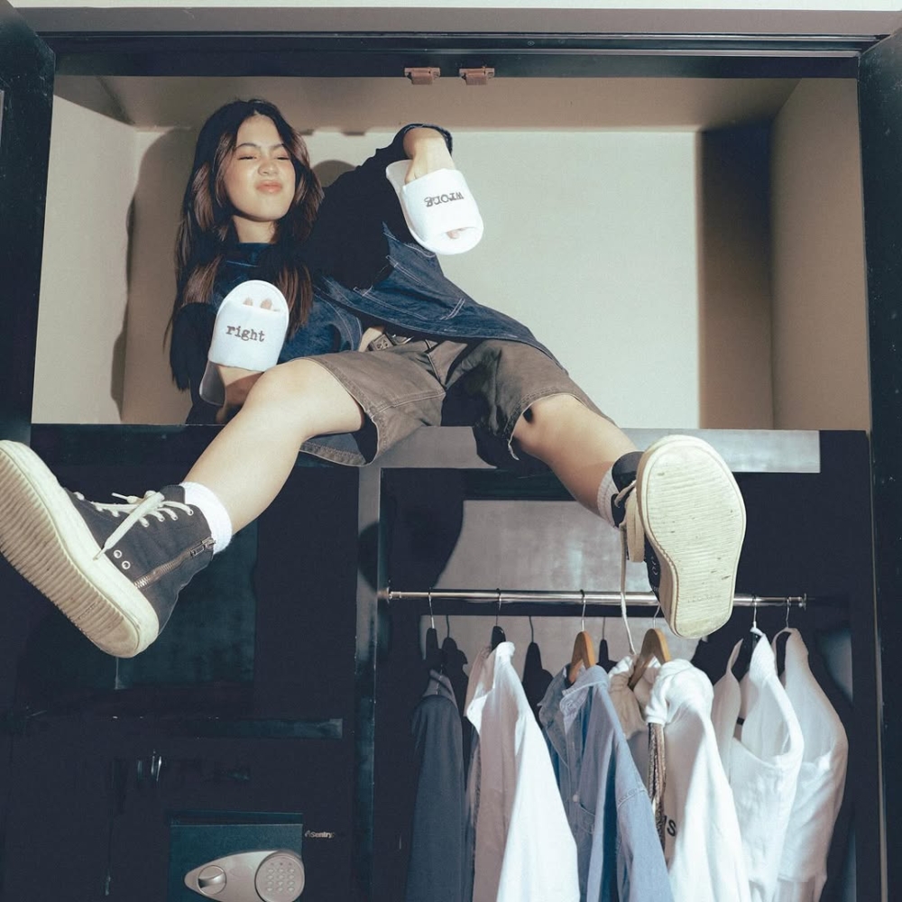 熱愛跳舞的她大多以寬鬆休閒的裝扮為主