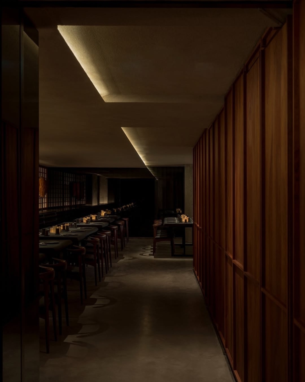 透過Sushi Park精緻的日本料理呈現Saint Laurent獨特美學與品味