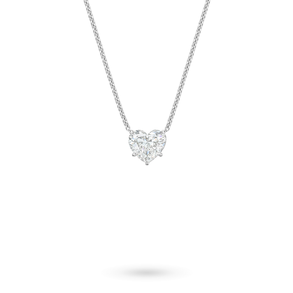 心型切工鑽石項鍊展現了經典設計的核心理念