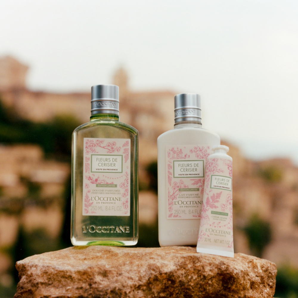 L'Occitane 櫻花潤膚套裝