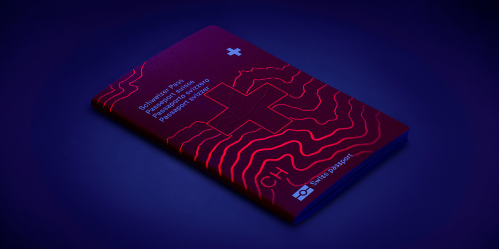 讓護照中的圖案在紫外線的照射下發生變化