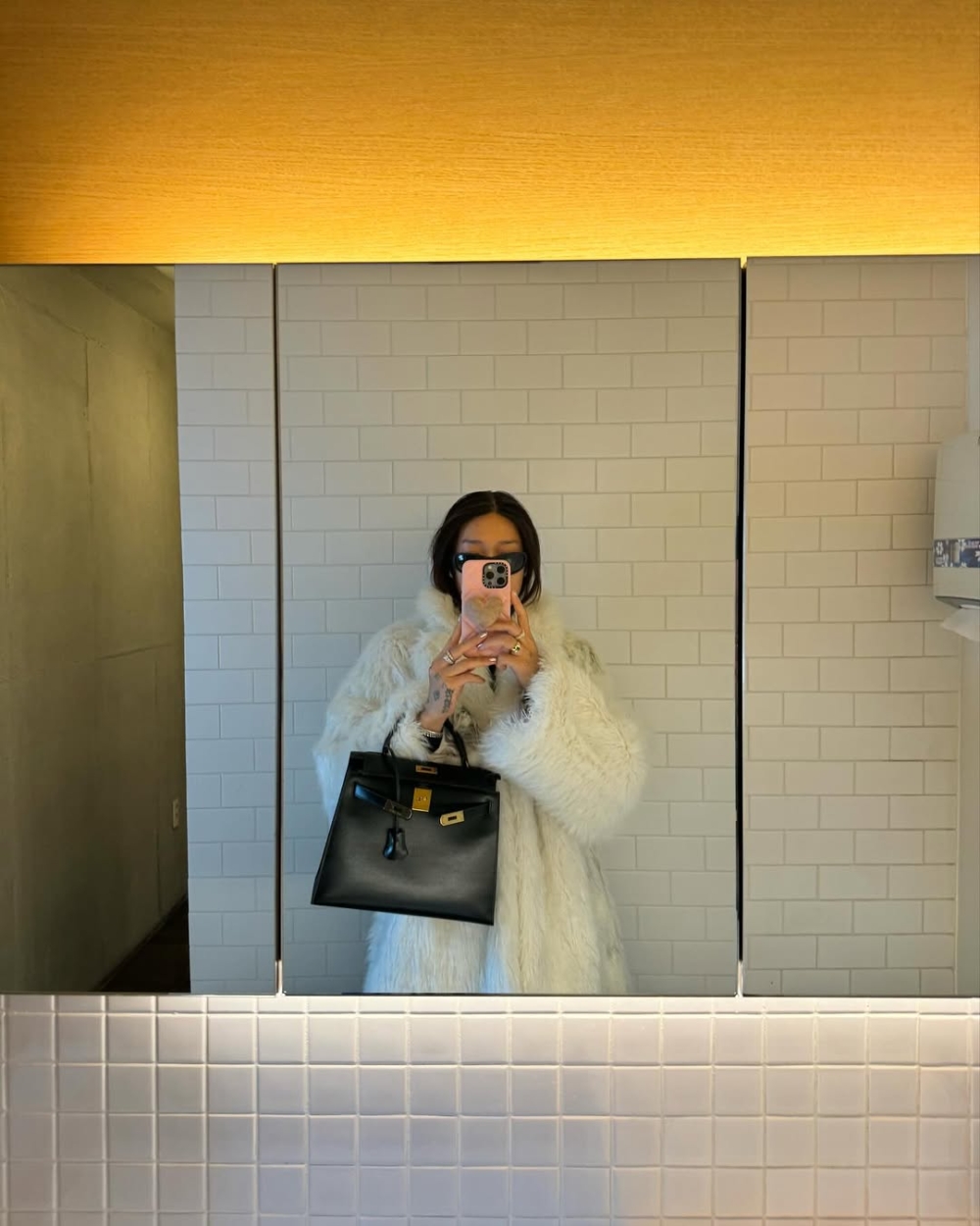 另一款Hermès經典Kelly Bag也是Peggy的心頭好