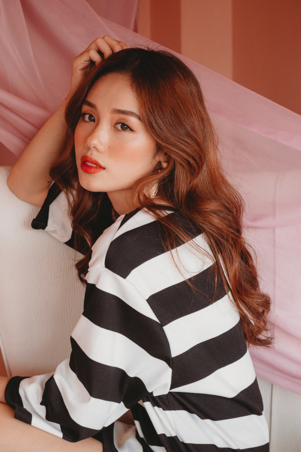 護髮素與髮膜兩者功效相輔相乘，其實缺一不可。 