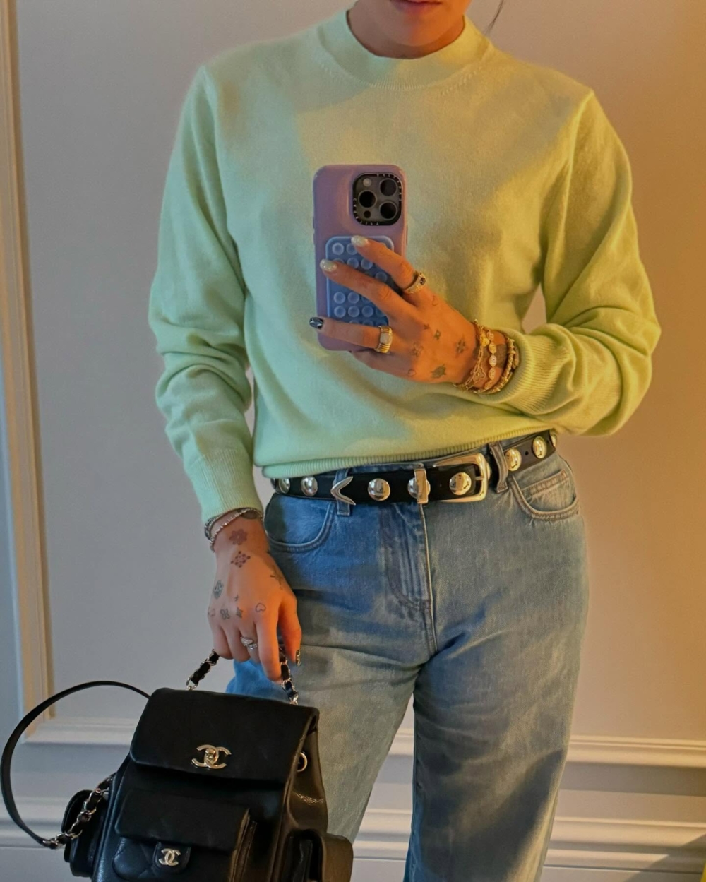 黑金荔枝皮雙肩包