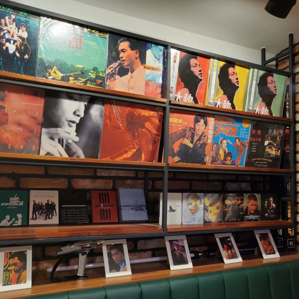 《Cafe Leslie》就像一座橋，連起了過去和現在