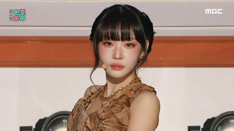 奶油光感底妝，營造輕盈透亮肌