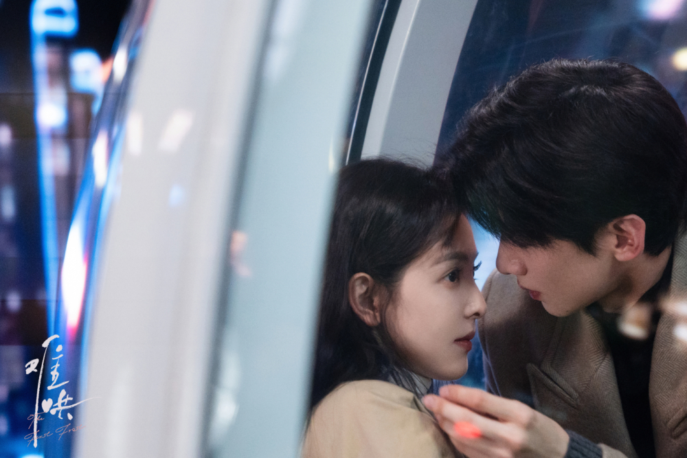 願她被更多人溫柔以待,願她的世界繁花似錦