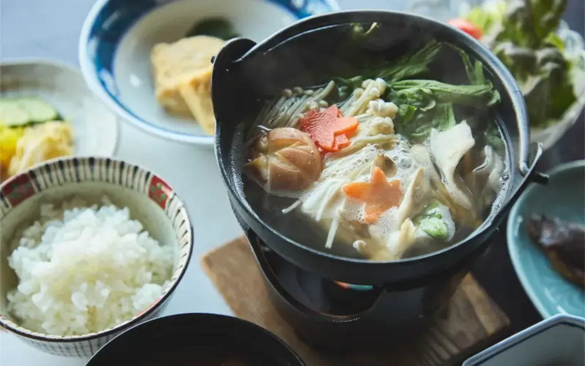 巧妙地將吉野的當地食材與無印良品的簡約美學相融合