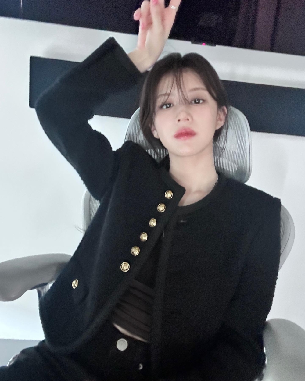 經典的黑金配色氣質優雅