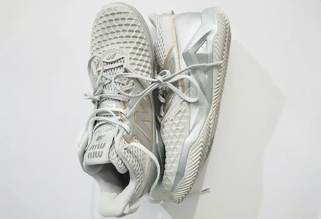 Miu miu 、New Balance 還有美國網球冠軍coco gauff 聯名Coco CG2