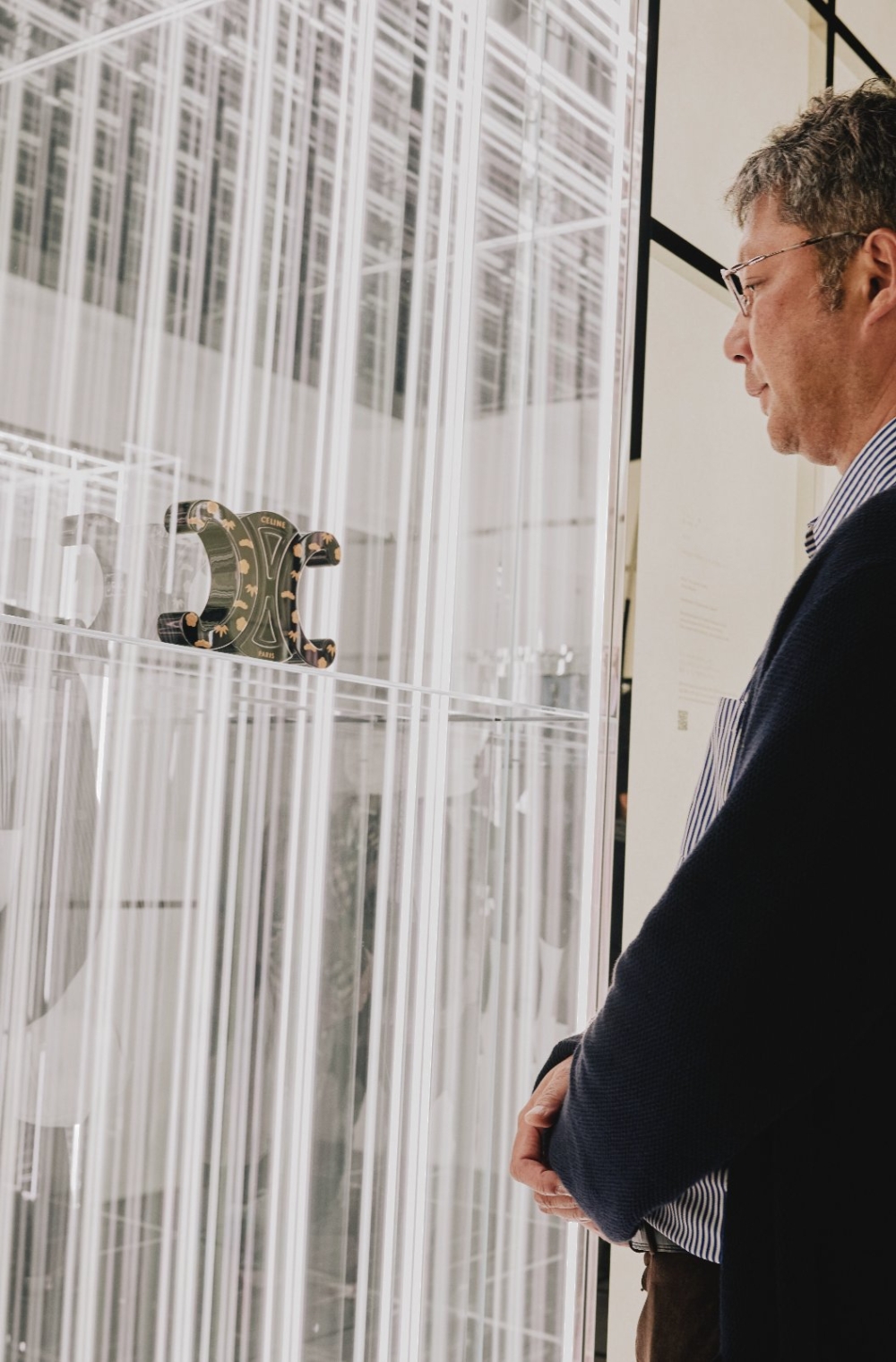 CELINE於4月13日至5月12日推出名為「漆繪」(Maki-e)的期間限定展覽