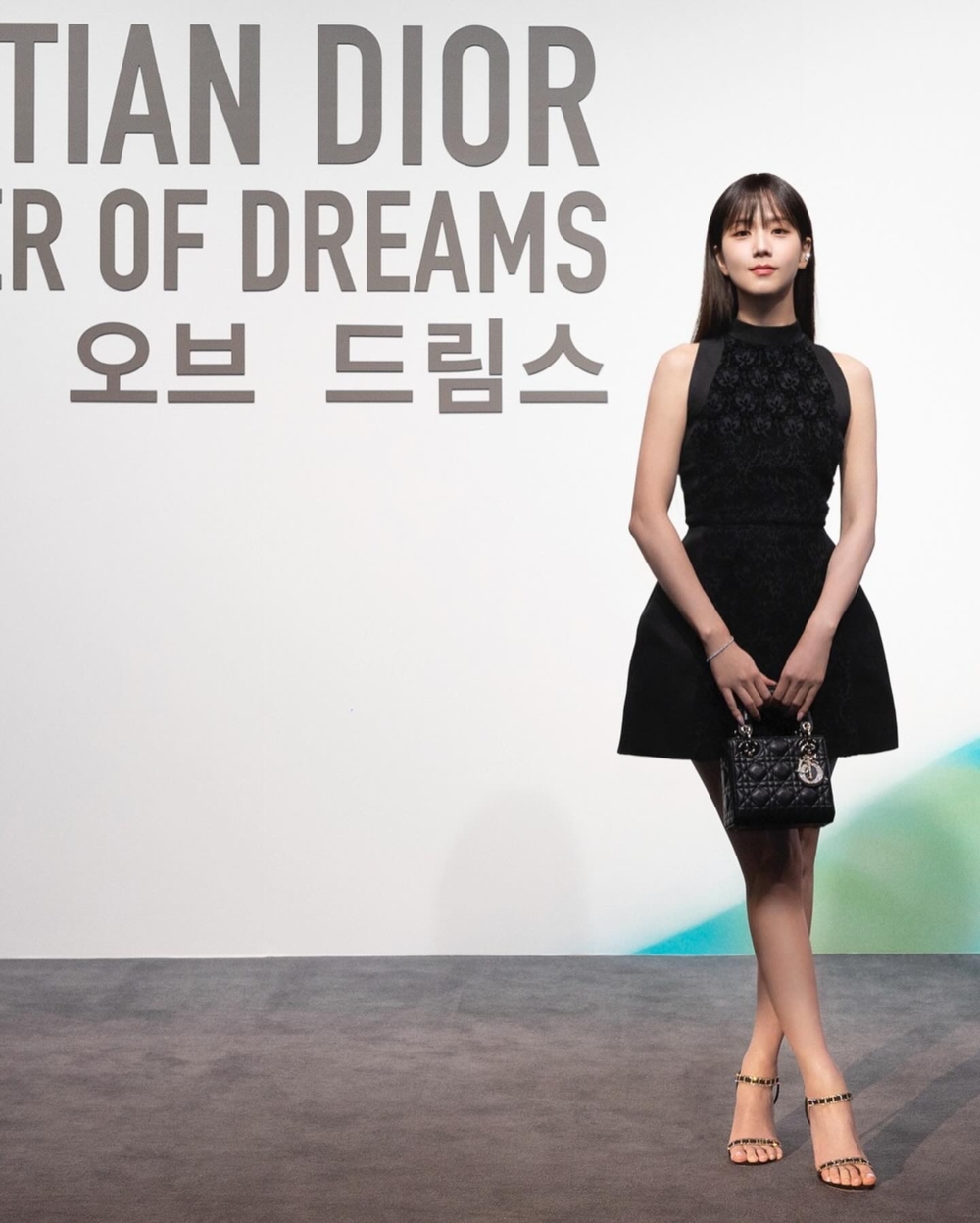 Dior品牌大使Jisoo