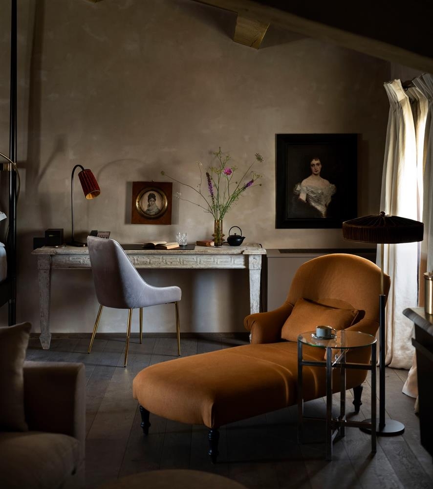 酒店共擁有36間獨具風格的套房