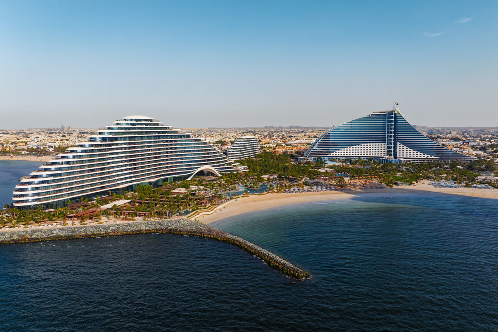 杜拜 Jumeirah 卓美亞港灣酒店正式開幕