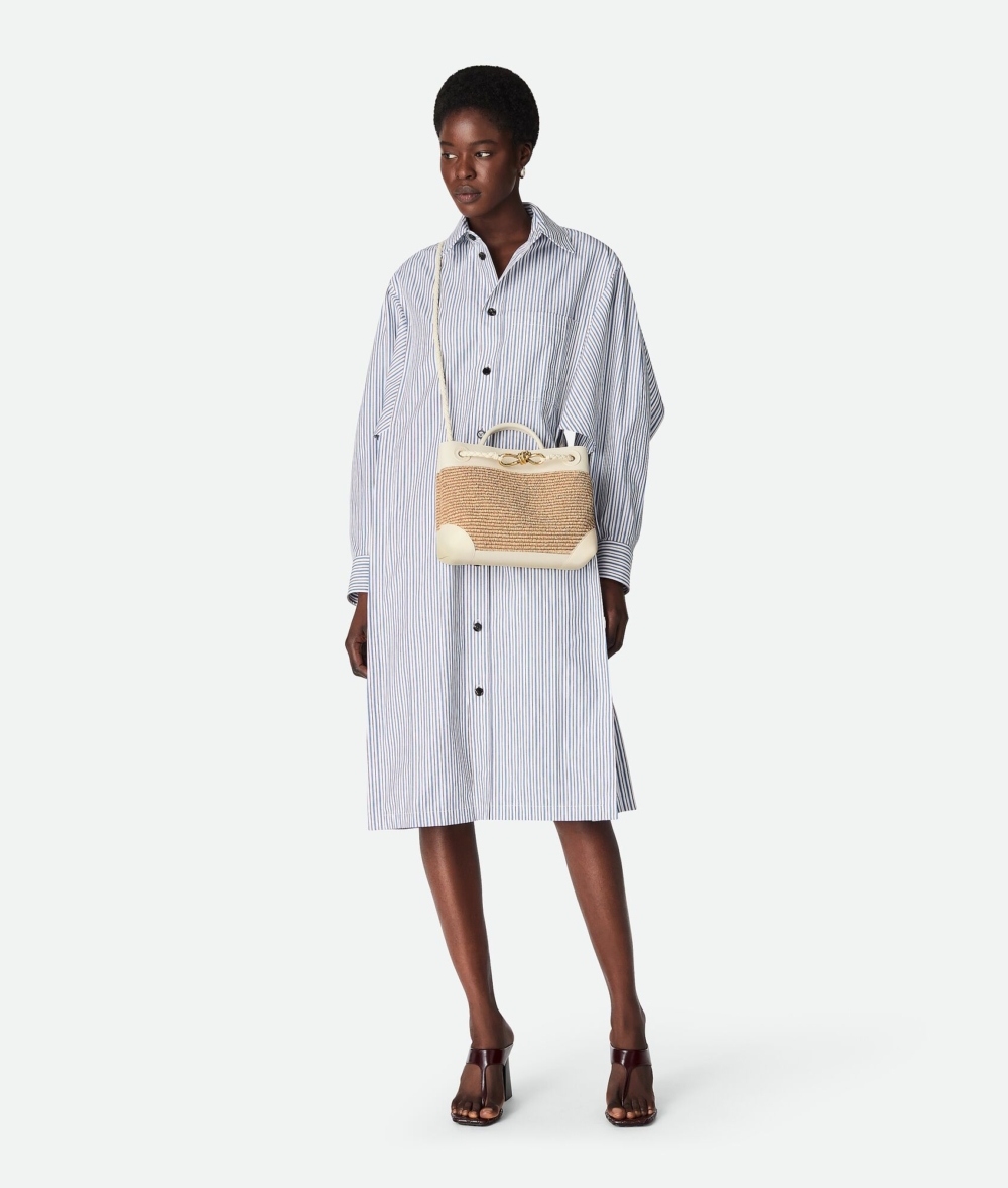 模特兒演繹Small Andiamo。