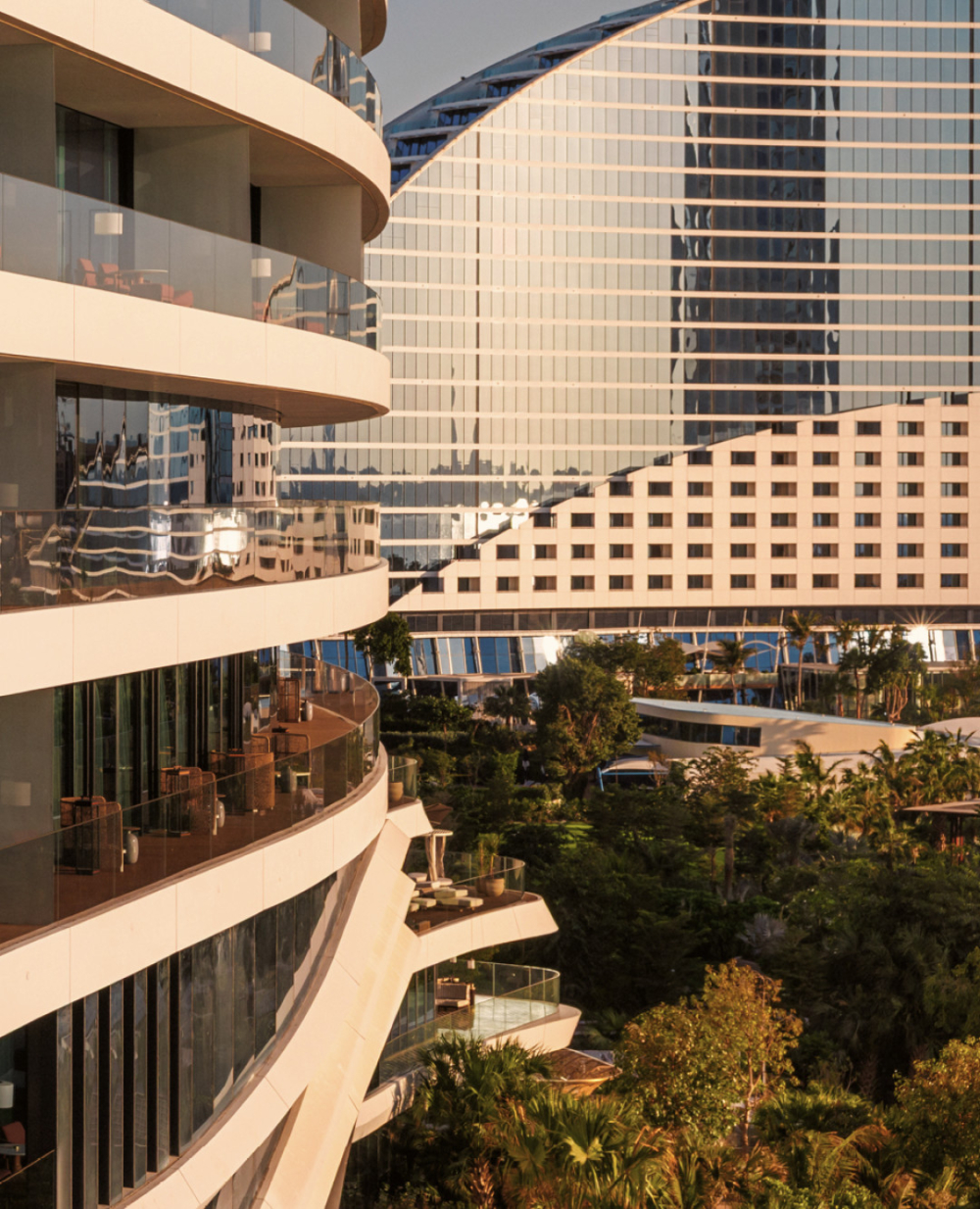 靈感直接源自20世紀60年代義大利傳奇的 Riva 遊艇