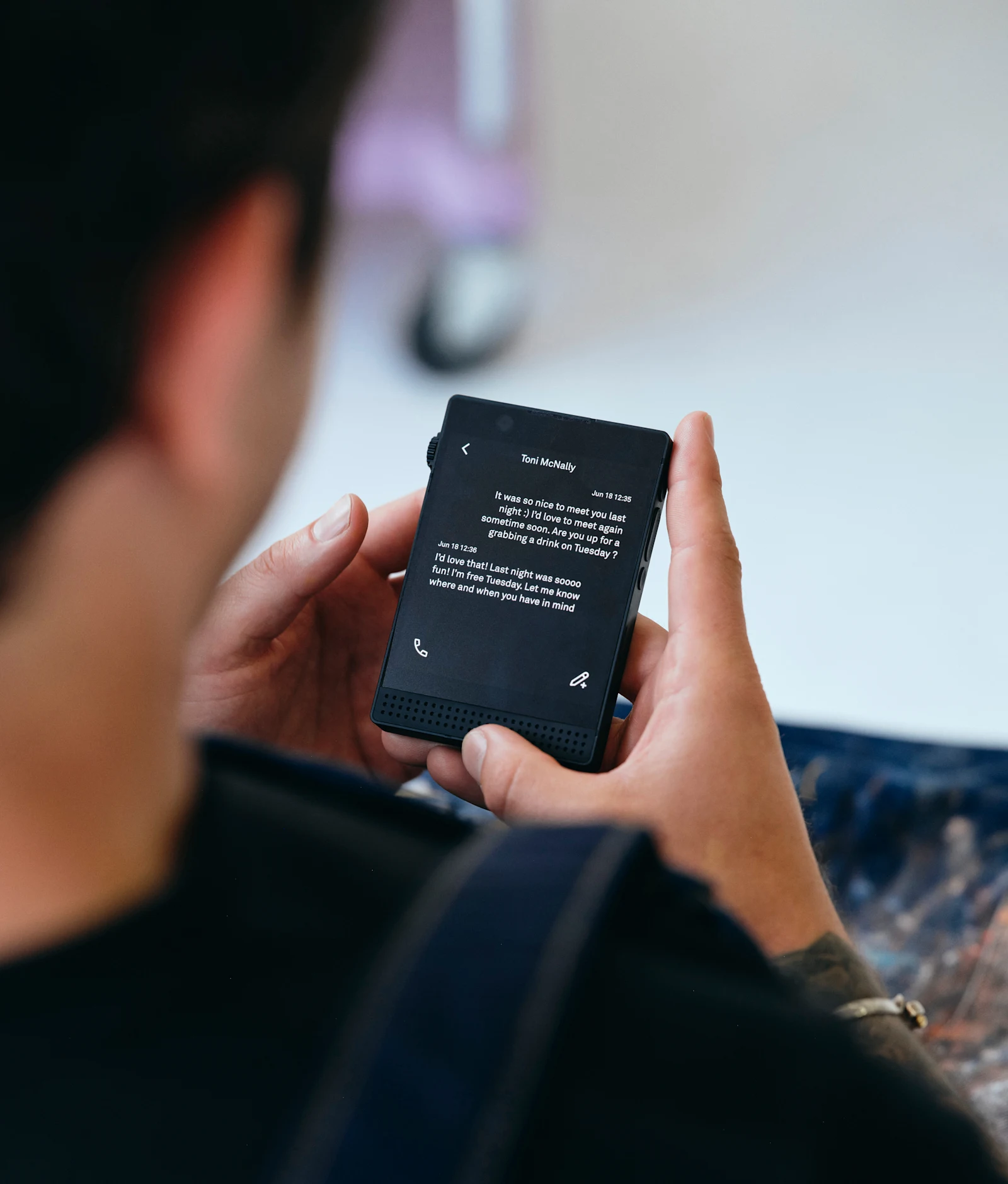 Light Phone III是由美國紐約的Light Phone公司設計推出的一款極簡手機