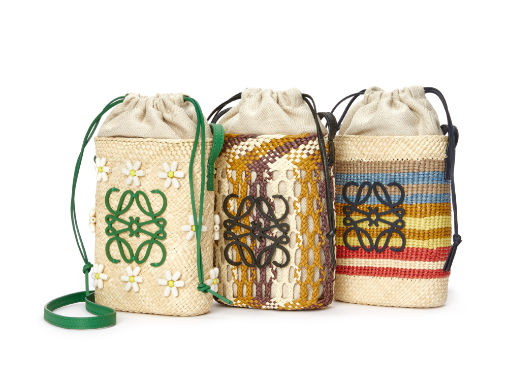 LOEWE 2025 Paula’s Ibiza系列