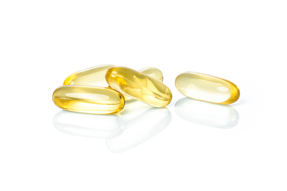 過量攝取維他命E,可能會導致一些不適症狀,如頭痛、噁心、腹瀉,甚至增加出血風險。