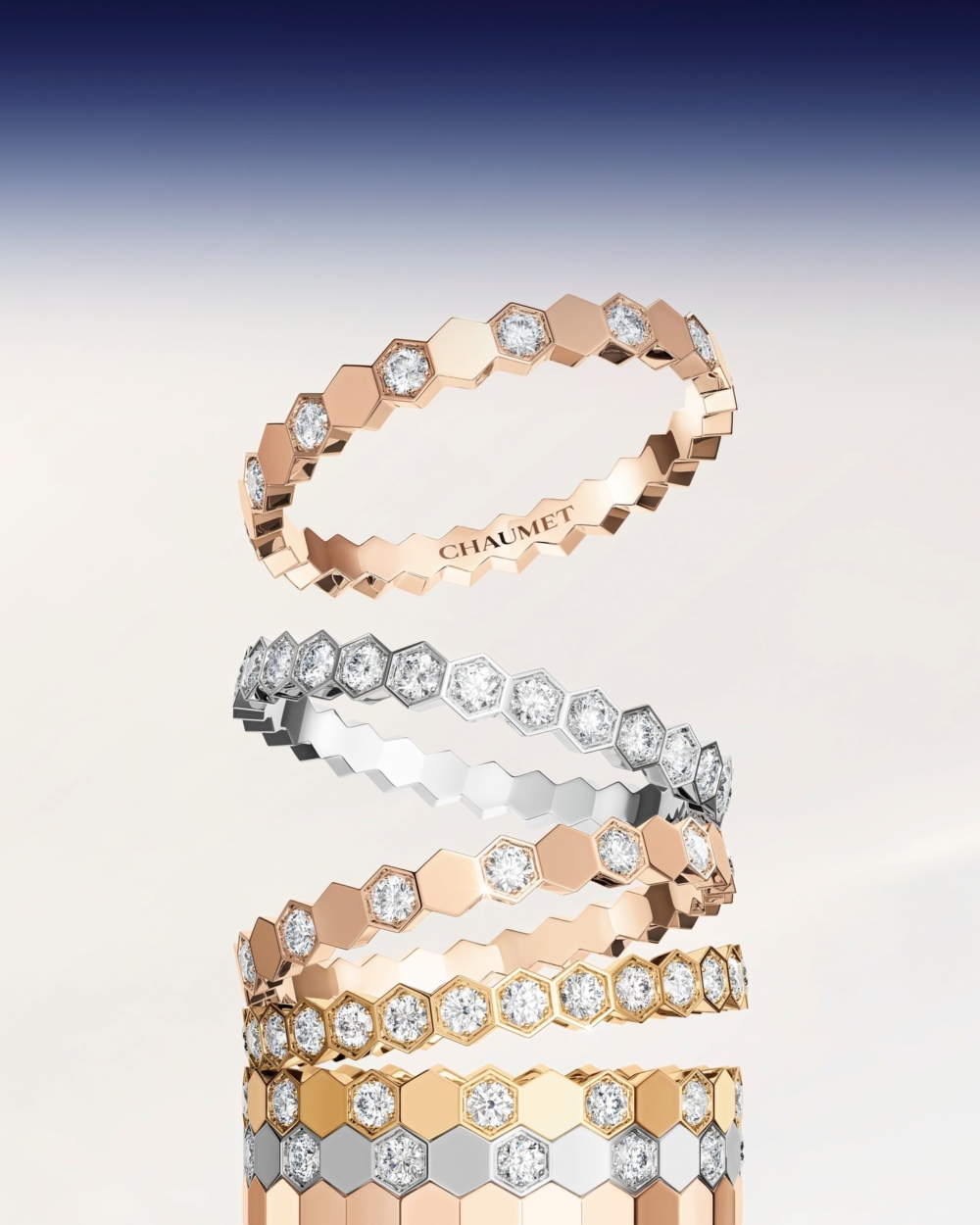 巧妙呼應了法國「六角國」的地理形狀