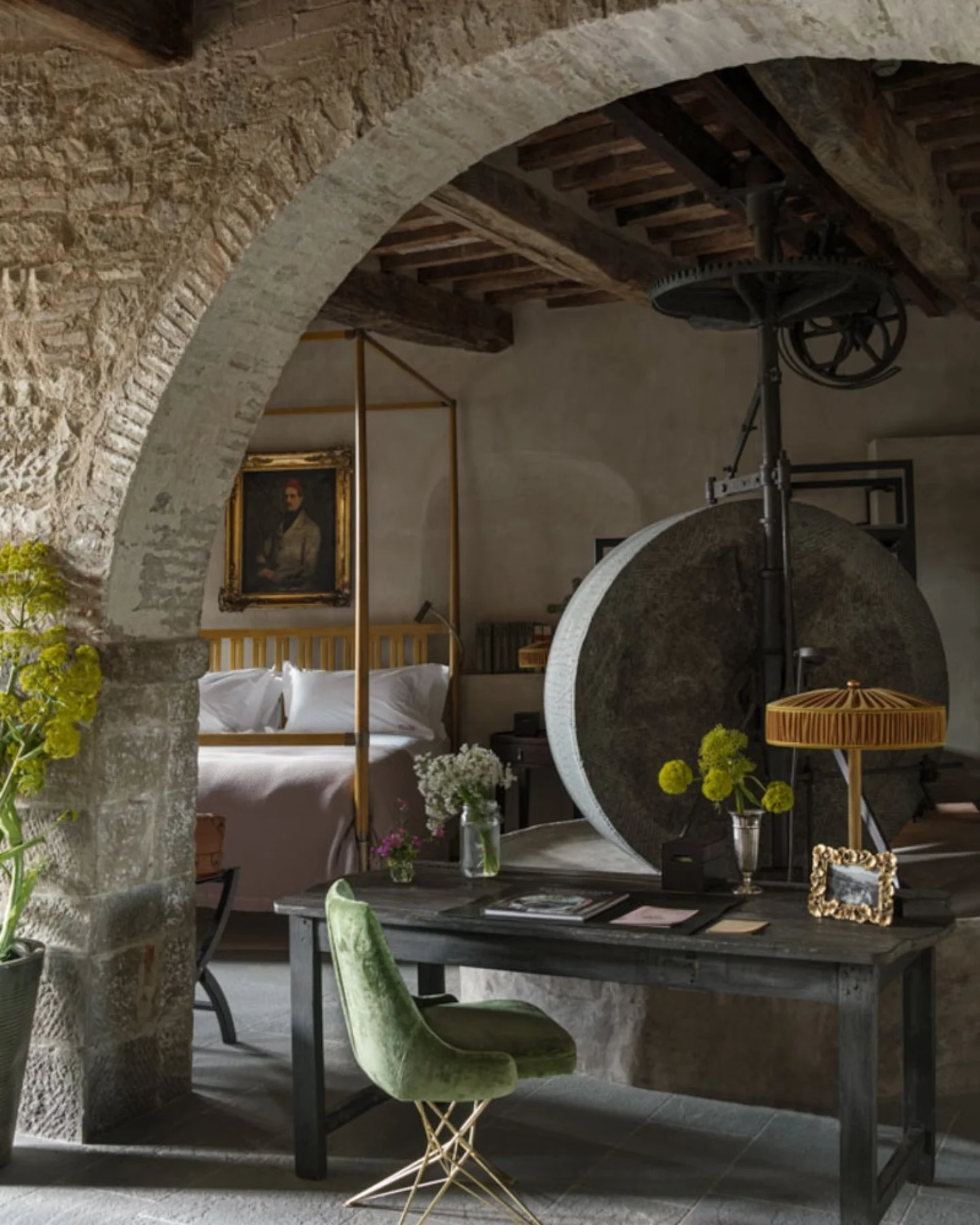 Reschio 城堡飯店保留了古堡原始的建築風貌