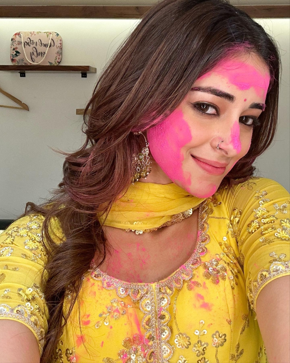 Ananya Panday也積極善用影響力投入公益