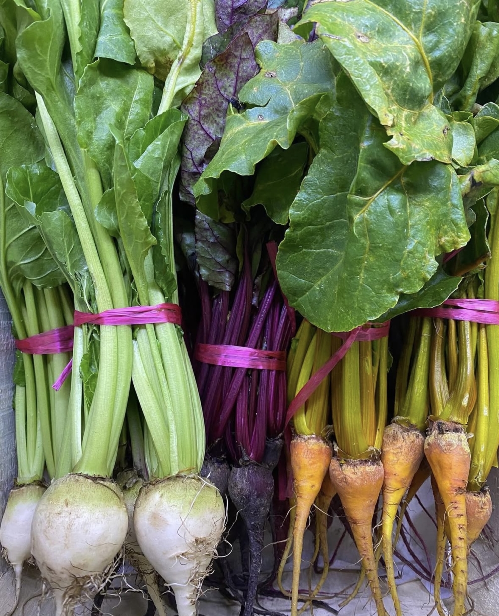 SKYE Roofbar & Brasserie實踐從農場到餐桌的概念。