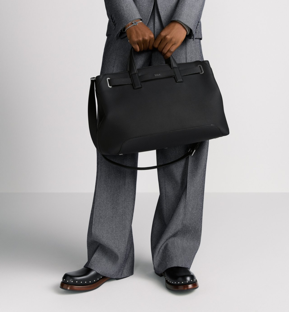 Dior全新Normandie Tote Bag。