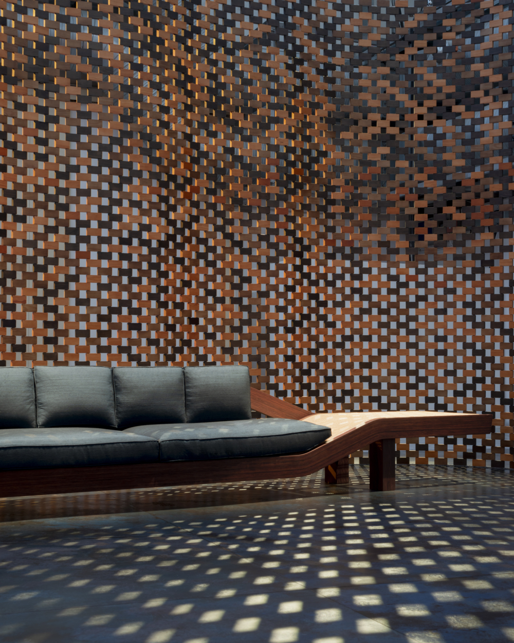 Saint Laurent《Saint Laurent — Charlotte Perriand》的展覽