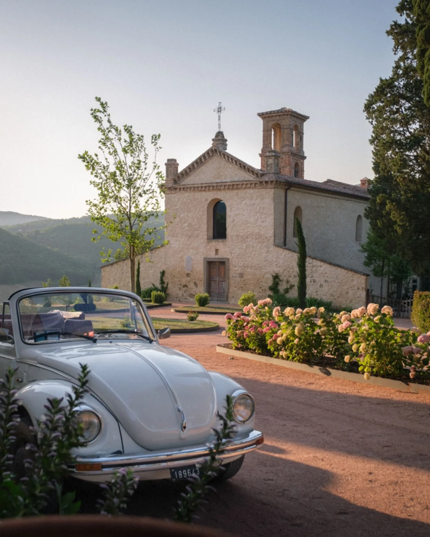 Reschio 城堡飯店保留了古堡原始的建築風貌