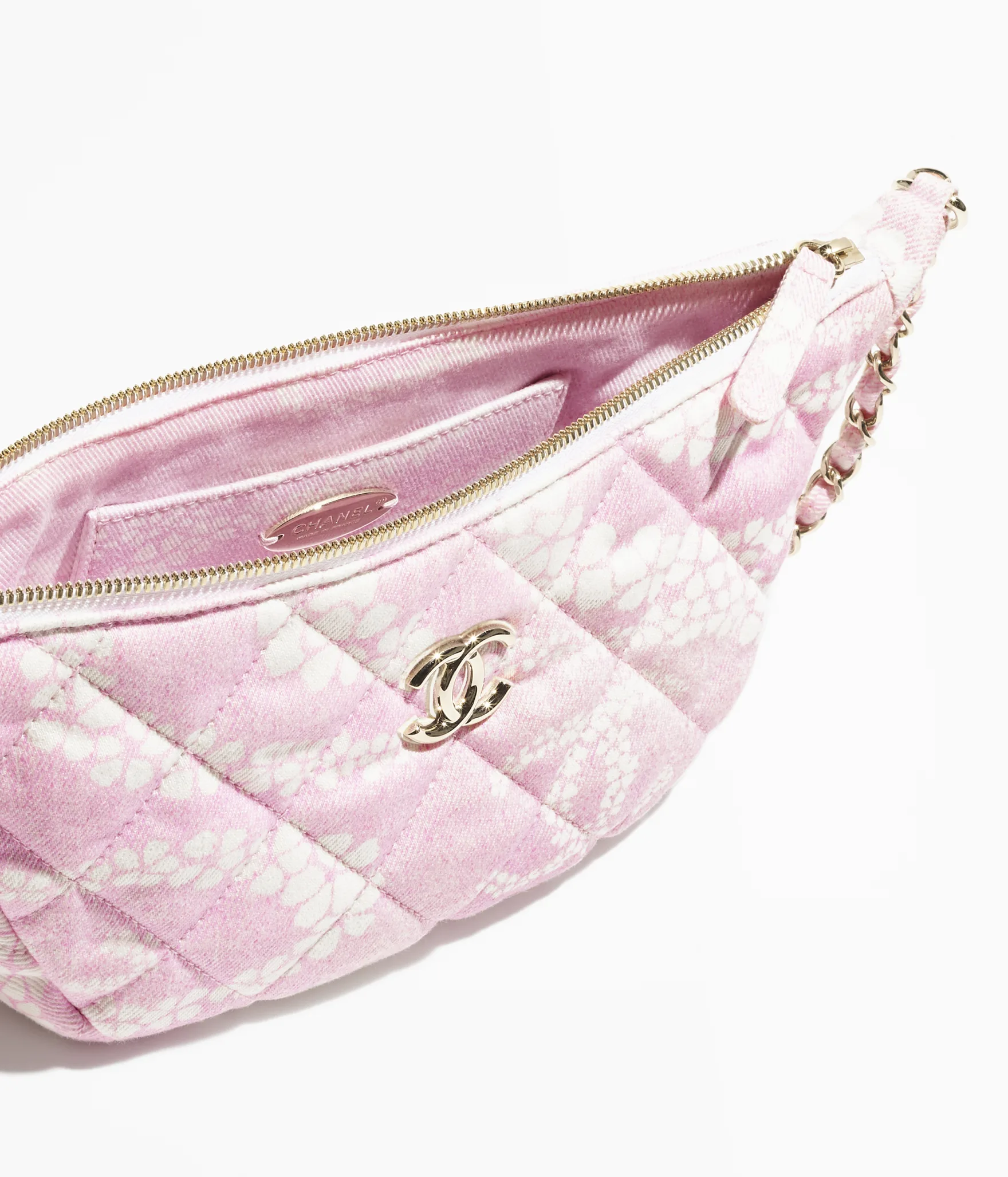 CHANEL Coco Beach 2025手袋：Large Hobo Bag