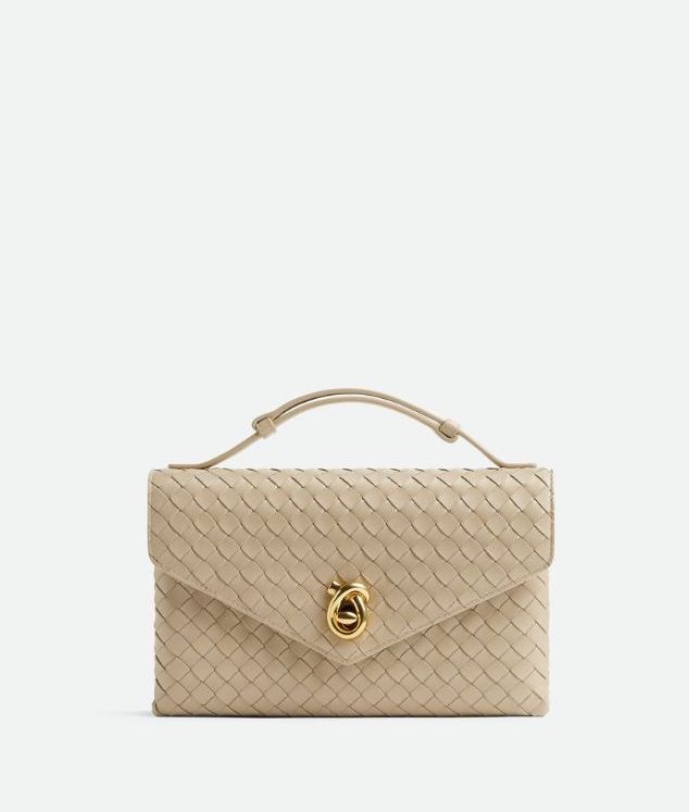 Bottega Veneta推出全新包款Knot Lock