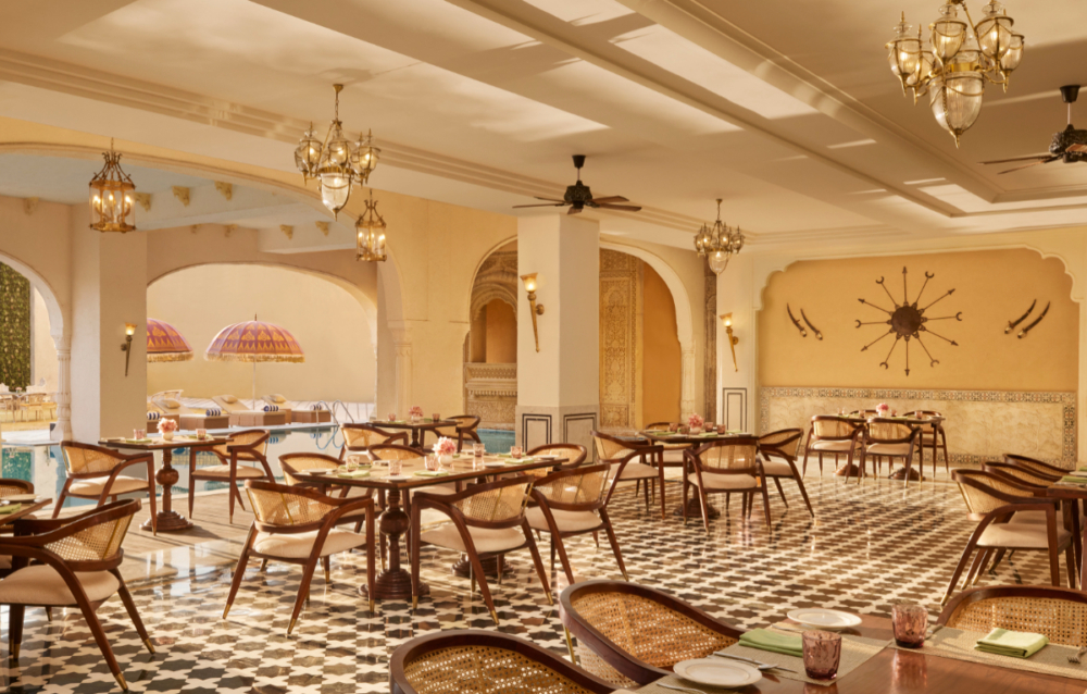 豪華的客房和套房喚起了人們對昔日豐富文化遺產的回憶。