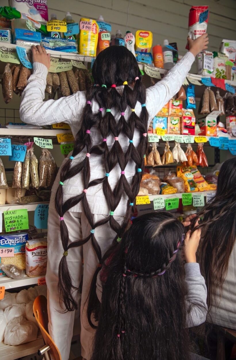 Werning 的鏡頭帶著紀實的敏銳,也飽含詩意的想像。