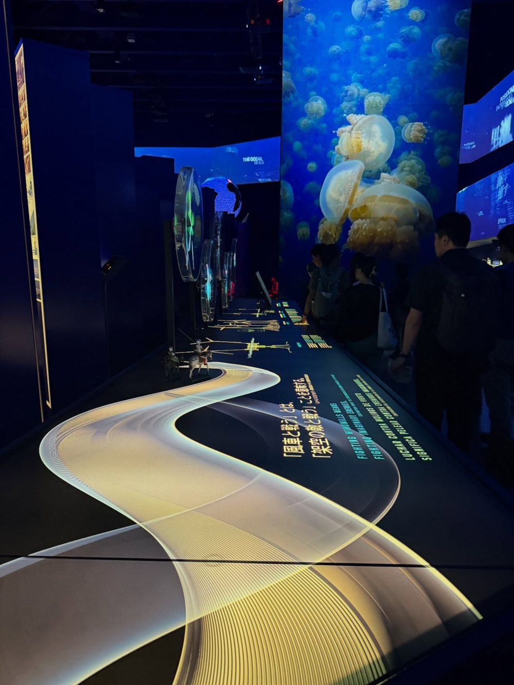 西班牙館巧妙融合了文化、科技與海洋元素