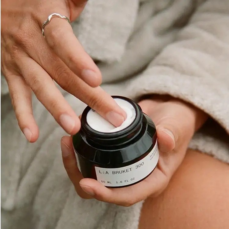 L:A BRUKET 300 光采水潤面膜