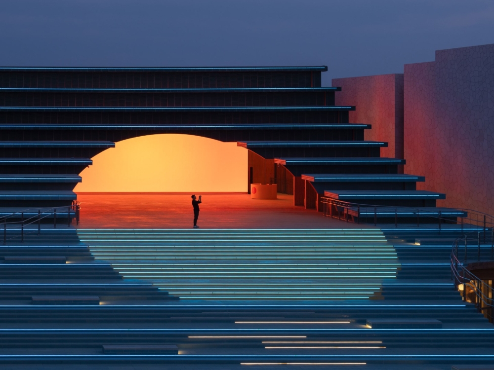 太陽廣場的暖光序章