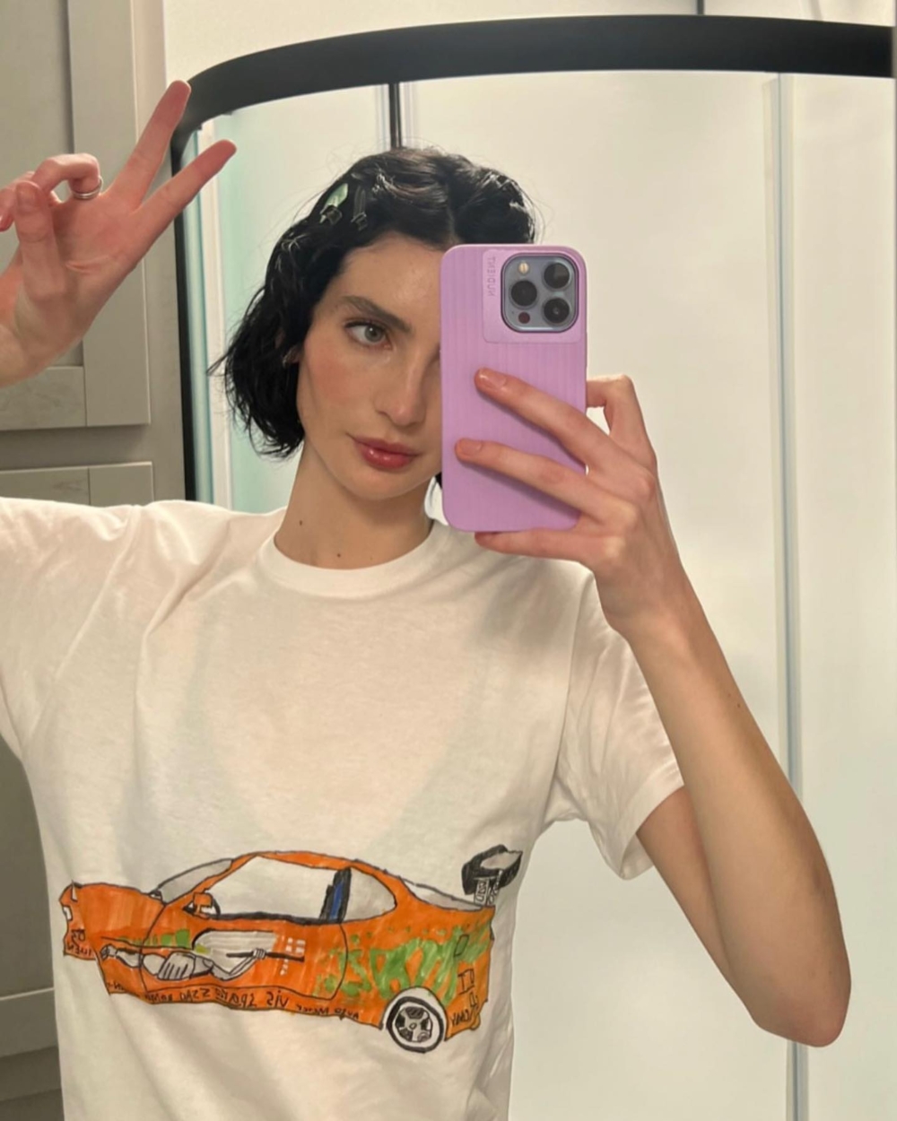 為 Meadow Walker 製作 T-Shirt