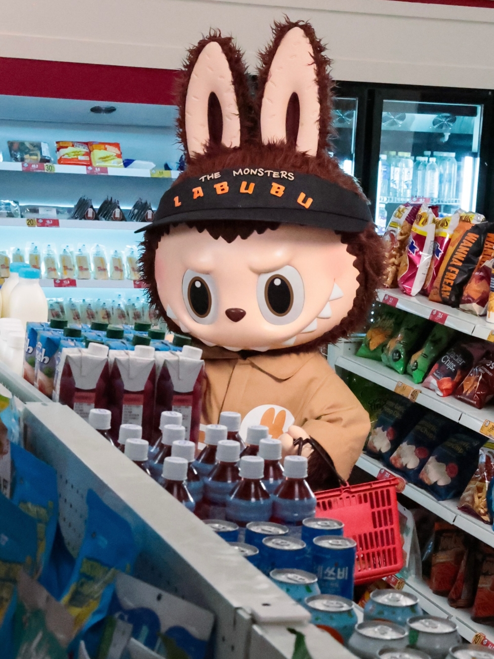 投資人擔心公司是否過度依賴單一IP,以及整個潮玩市場是否已進入飽和階段