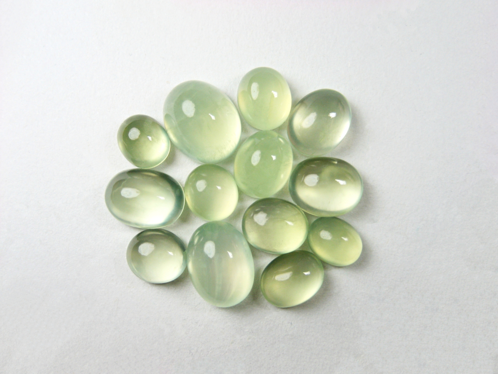 面對葡萄石炙手可熱的風潮，市面上也產生了一些迷思與傳言。