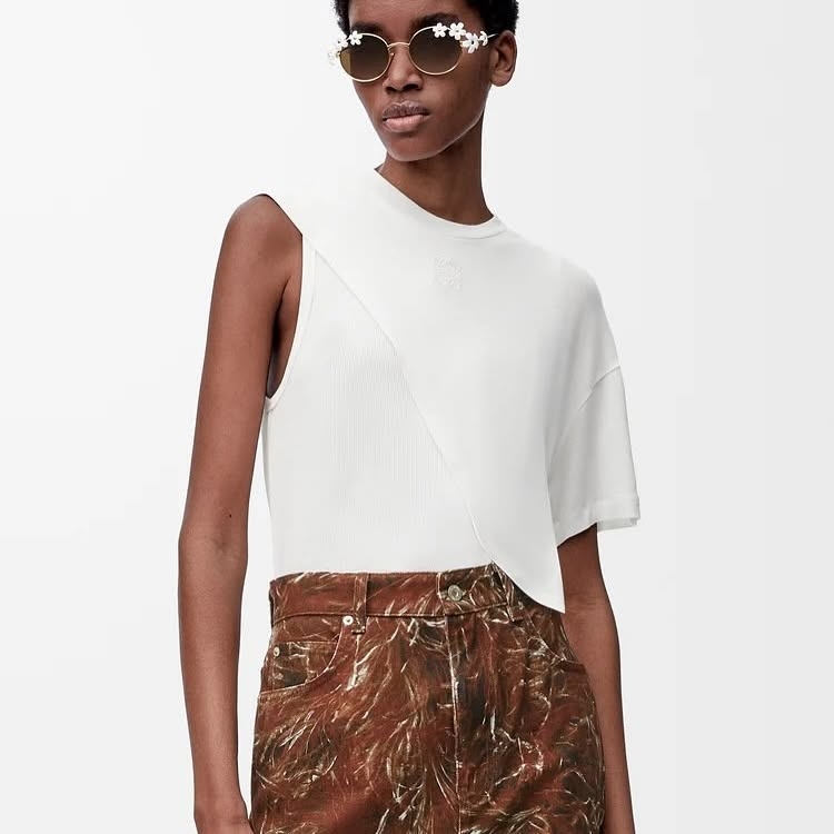 從「永續材料」升級為「概念性奢華」